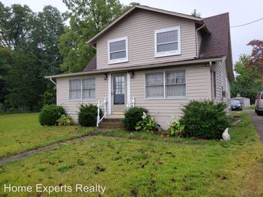 Main picture of 14 E Funderburg Rd