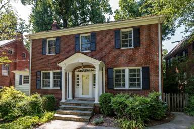 Main picture of 3244 Patterson St NW