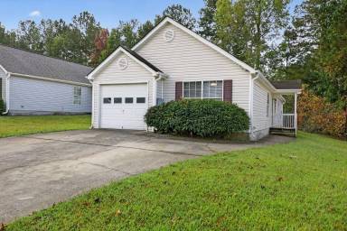 Main picture of 1584 Wembley Dr