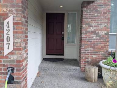 Main picture of 4207 254th Pl SE