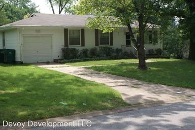 Main picture of 9940 Hayward Dr