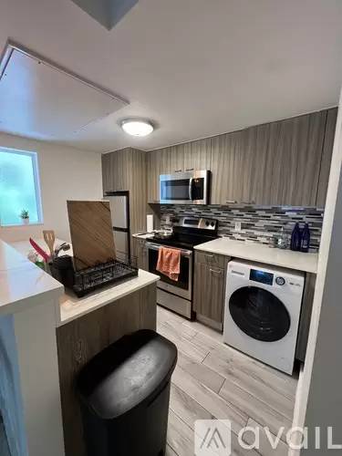 Main picture of 740 Meridian Condo