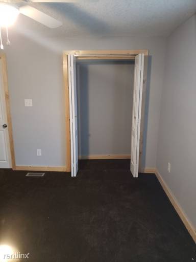 Main picture of 2027 E Jackson St