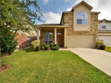 Main picture of 11113 Persimmon Gap Dr