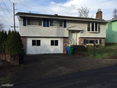 Main picture of 6456 SE Cedarcrest Dr