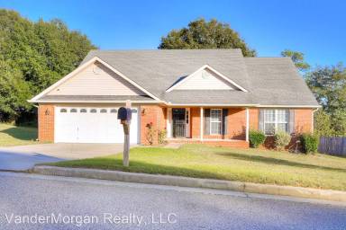 Main picture of 3408 Wisteria Ln