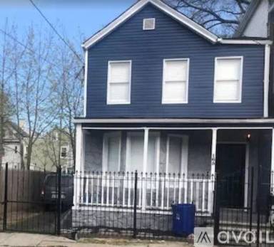 Main picture of 165 3rd St