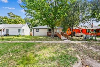 Main picture of 840 S Millwood Ave