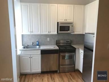 Main picture of London Terrace Towers