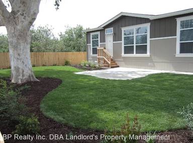 Main picture of 3424 E Tuolumne Rd