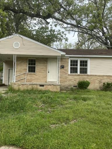 Main picture of 51 S Richard Dr