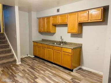 Main picture of 8884 N 95 St