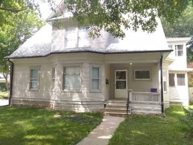 Main picture of 2800 R St