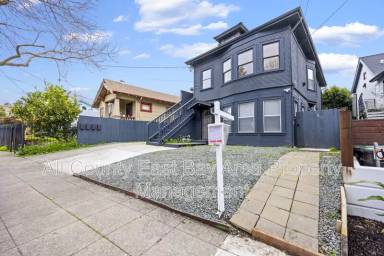 Main picture of 1015 47th St