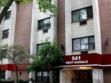 Main picture of 541 W Oakdale Ave
