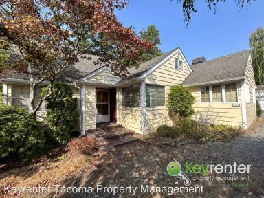 Main picture of 2117 Mtn View Ave W