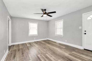 Main picture of 1013 Rodey Ave