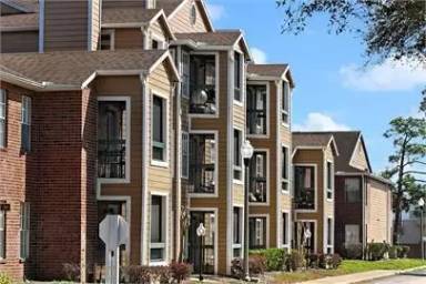 Main picture of Regency Gardens Condos