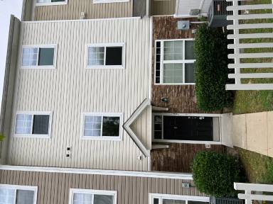 Main picture of 321 Gilman Ln - 107