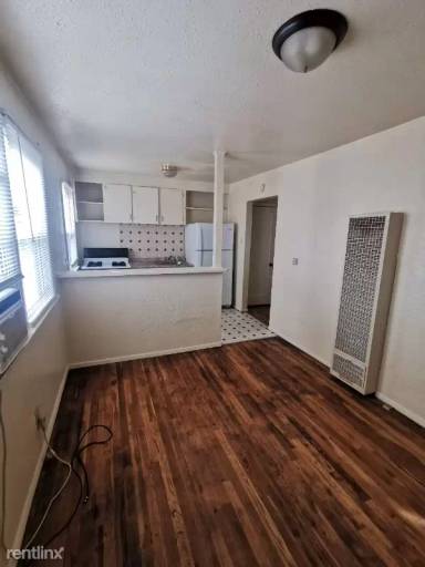 Main picture of 1110 W 14th St