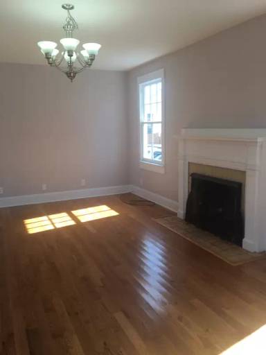 Main picture of 3721 Nashville Ave