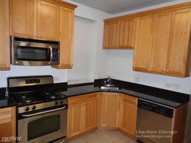 Main picture of 1142 W Wellington Ave