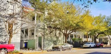 Main picture of 124 Wentworth St