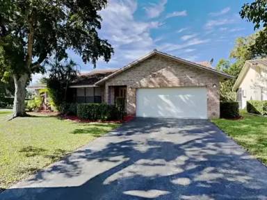 Main picture of 5000 NW 64th Dr