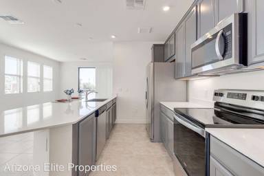 Main picture of The Cays at Downtown Ocotillo