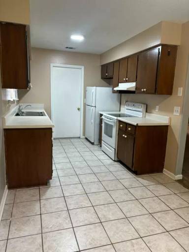 Main picture of 829 Alliegood Ave