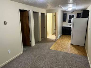 Main picture of 40 Arlene Dr
