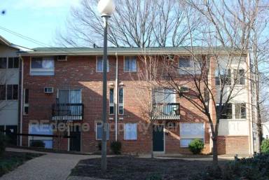 Main picture of Forest Square Apartments