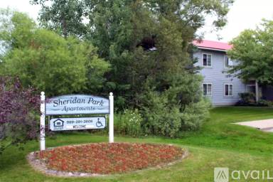 Main picture of 604 E Eisenhower St