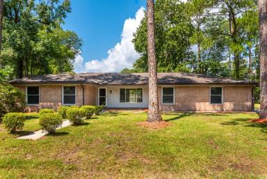Main picture of 10610 Hampton Rd