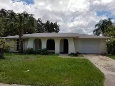 Main picture of 7600 Raintree Dr