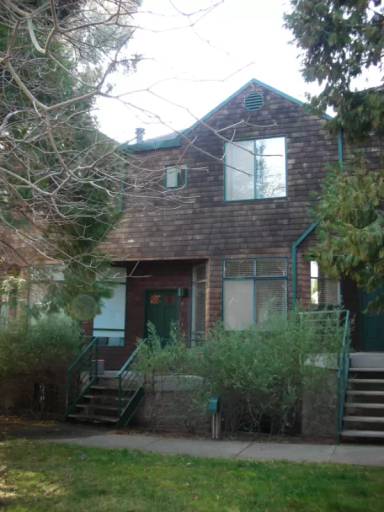 Main picture of 2010 Hearst Ave