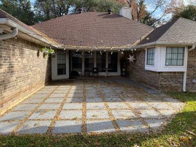 Main picture of 4710 Lake Park Dr