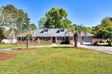 Main picture of 30 Mandarin Cir