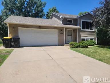 Main picture of 1605 S Sunny View Dr