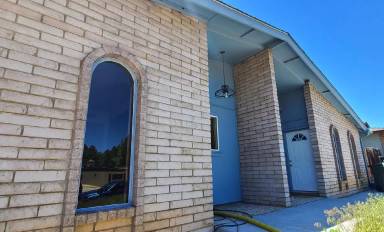 Main picture of 1811 N Meadow Lark Dr