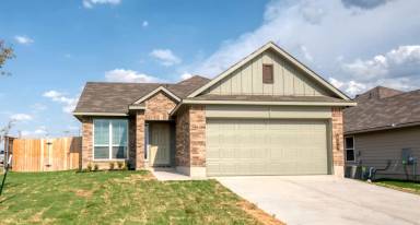 Main picture of 631 Hollyhock Dr