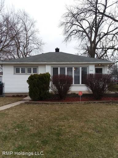 Main picture of 2640 Duluth St