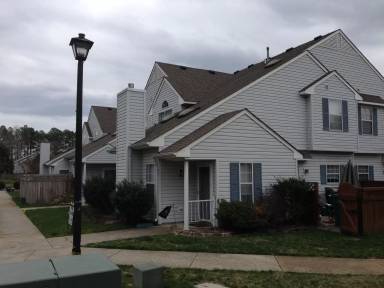 Main picture of 208 Andover Ct