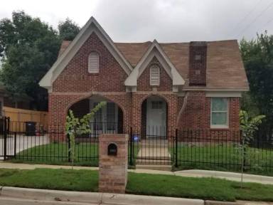 Main picture of 2600 Avenue H