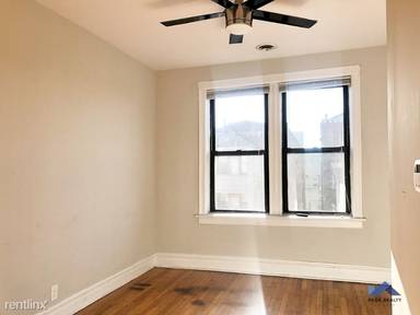 Main picture of 2656 W Iowa St