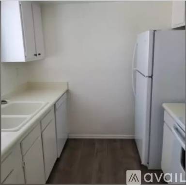 Main picture of 5110 E Bellevue St