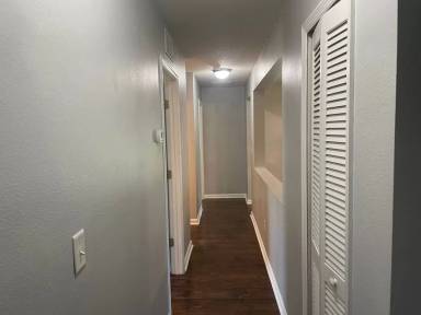 Main picture of 283 Buck Run Way