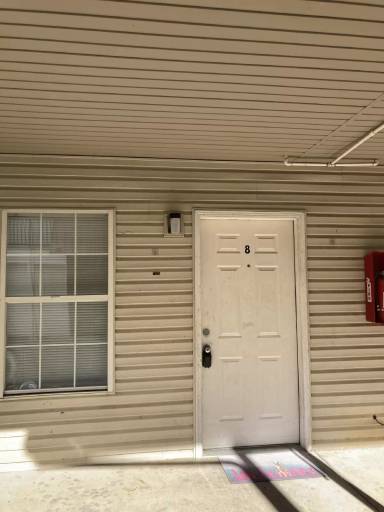 Main picture of 201 S Baggett St