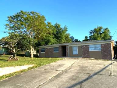 Main picture of 228 E Holly Dr