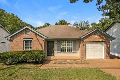 Main picture of 5340 Village Way